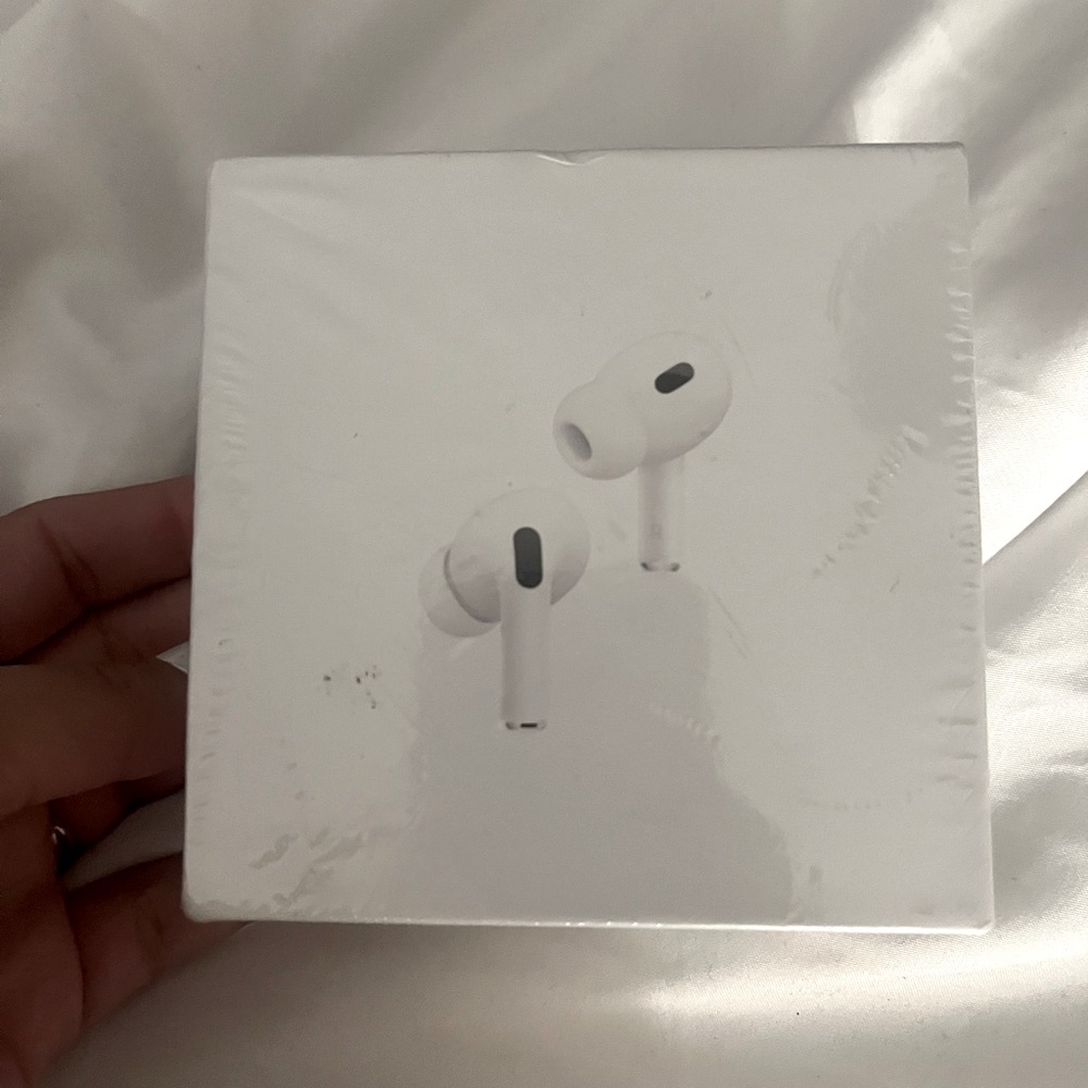 BRAND NEW APPLE AIR PODS PRO